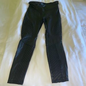 Spanx Faux Leather Moto Leggings. Black Small Petite. Used Excellent Condition.